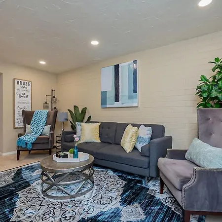 Charming Condo In The Heart Of Scottsdale